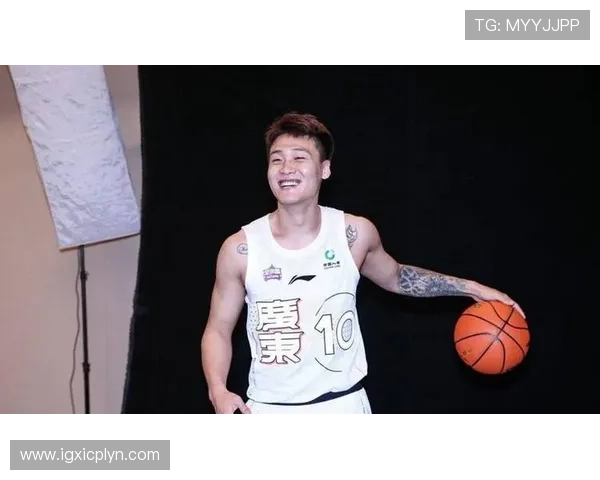 张云松谈赵睿加盟:他是任何球队梦寐以求的核心 新赛季将全力冲击冠军 张云松谈赵睿加盟:他是任何球队梦寐以求的核心 新赛季将全力冲击冠军