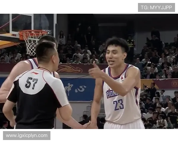 张庆鹏执教能力受质疑 曾单赛季三次击败广东队引关注 张庆鹏执教能力受质疑 曾单赛季三次击败广东队引关注